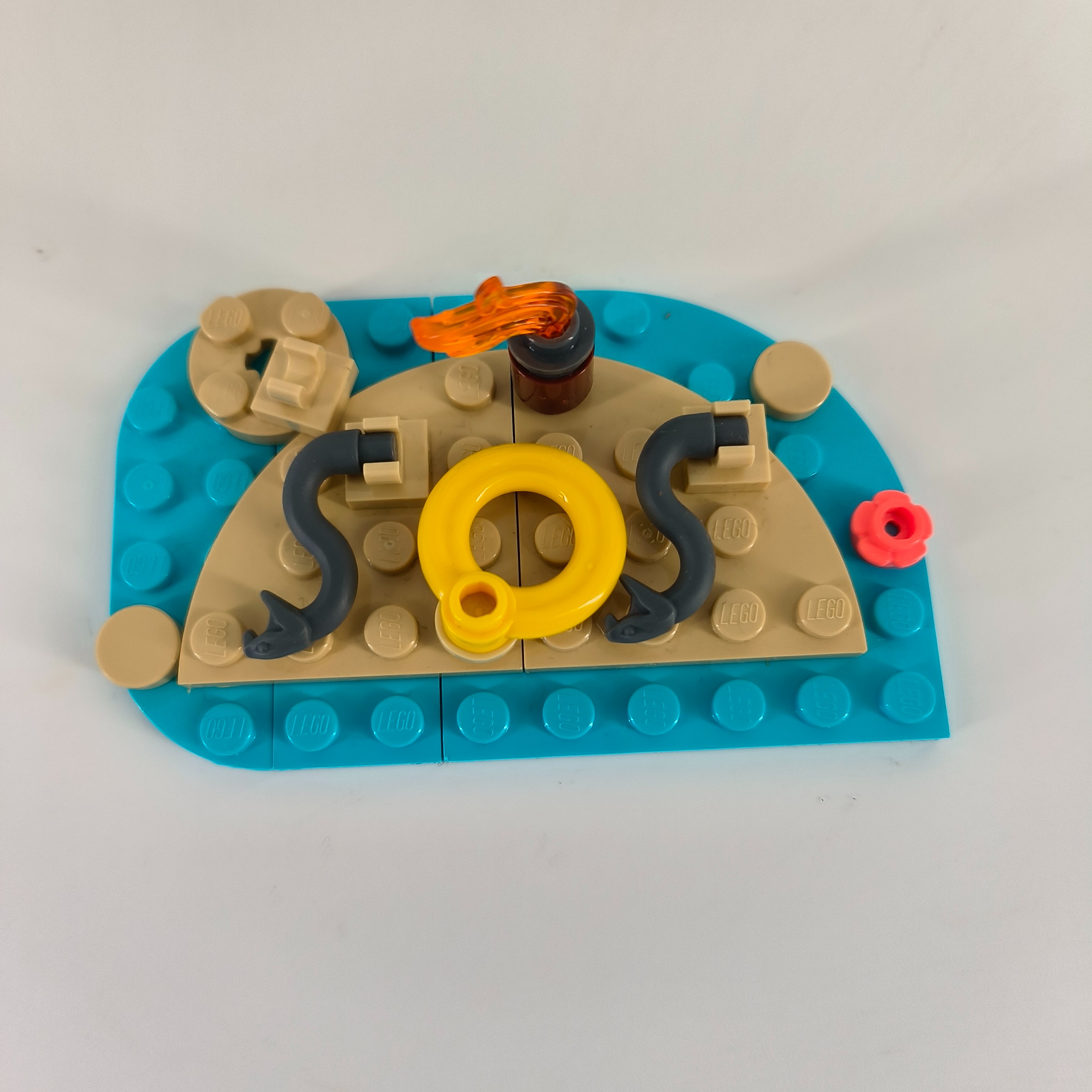 Voir photo 6 de Lego-Aventure sur l'île déserte-Ray the castaway-ref 49566 Lego-Aventure sur l'île déserte-Ray the castaway-ref 49566 Très bon état - Vue 6 -
